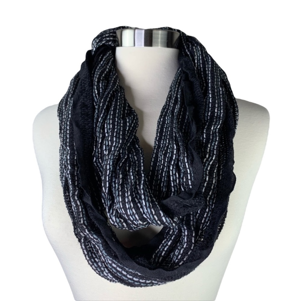 Black, Turquoise,& White Infinity Scarf NWT